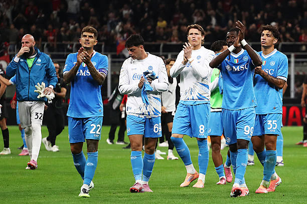 Napoli đang có phong độ không tốt.