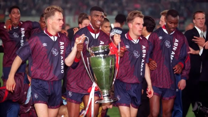 Tập thể Ajax huyền thoại năm 1995