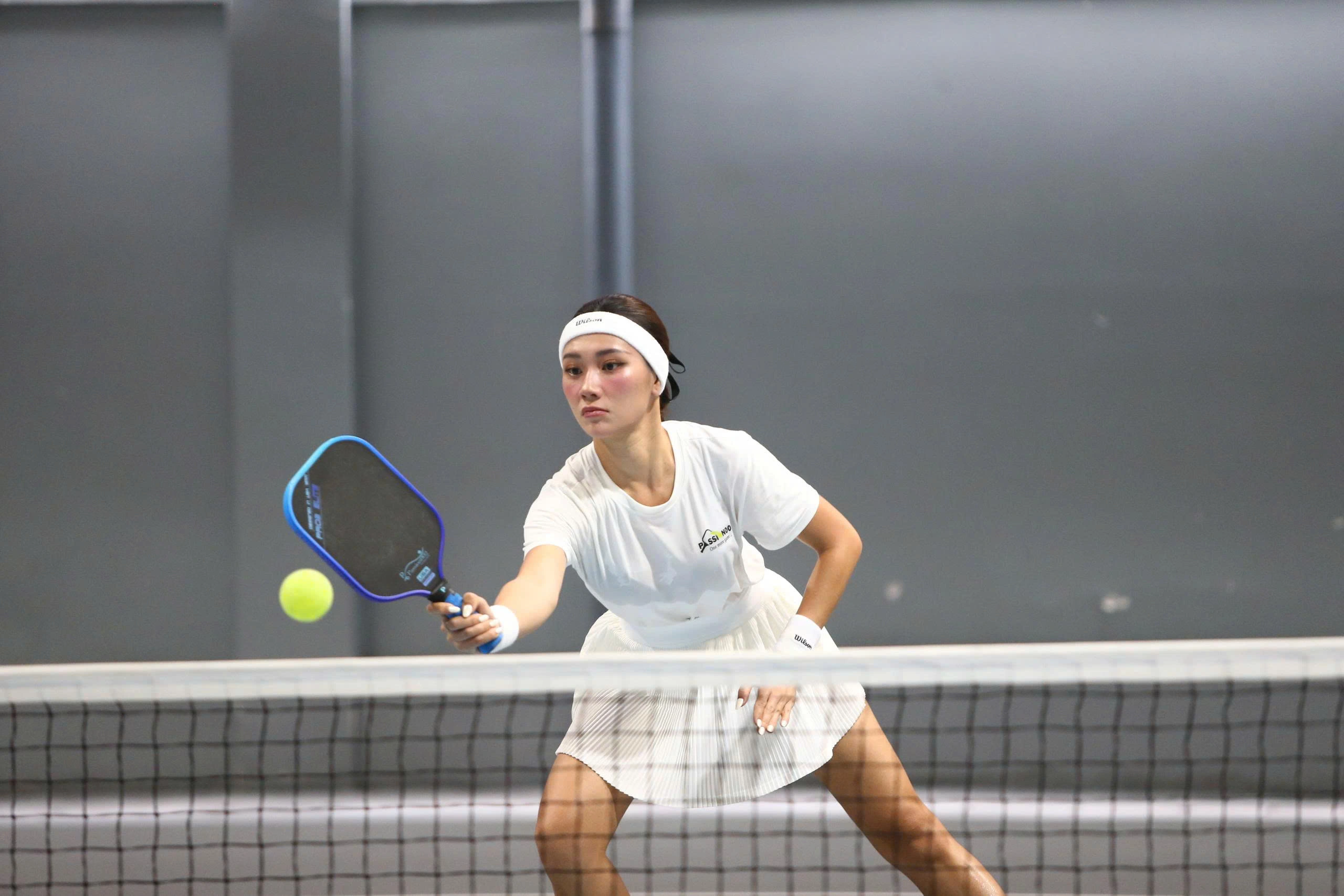 NSND Việt Anh cùng các người đẹp khuấy động giải ZonZon Pickleball Charity 2025- Ảnh 3.