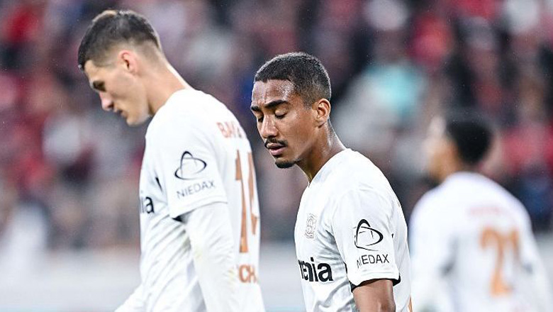 Leverkusen rơi điểm, Harry Kane chính thức phá lời nguyền không danh hiệu - Ảnh 2