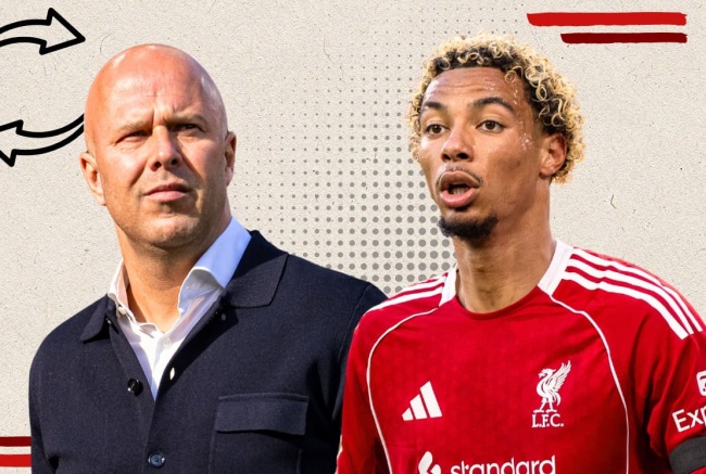 Hugo Ekitike là quân bài quan trọng của Slot. Hugo Ekitike là quân bài quan trọng của Slot.