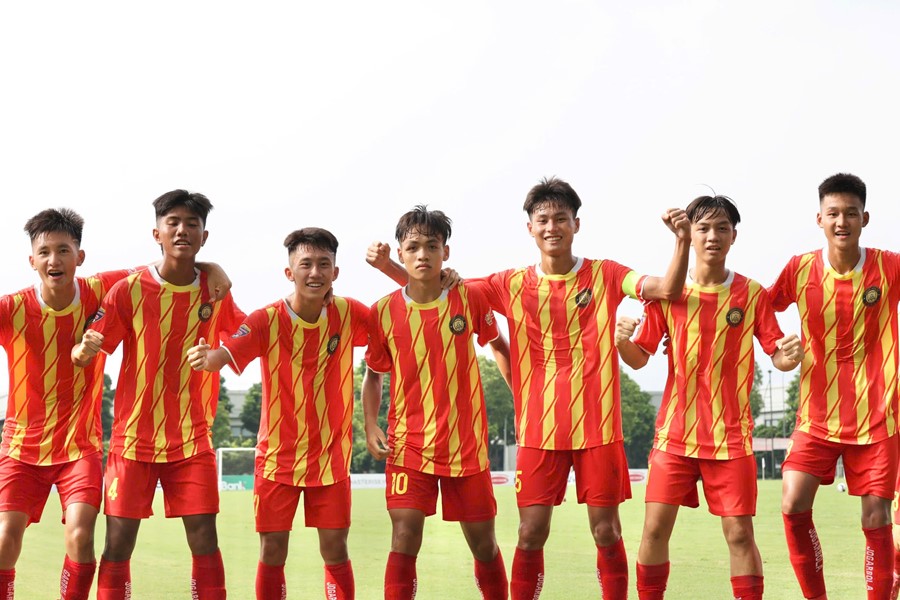 Thanh Hóa dẫn đầu bảng C