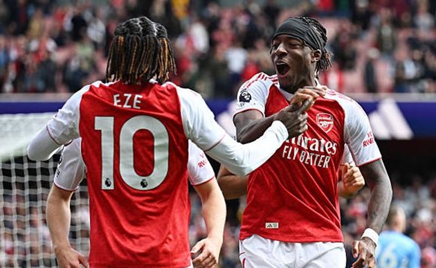 Các tân binh Arsenal thi đấu ấn tượng