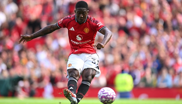 Kobbie Mainoo nên được trao cơ hội đá chính nhiều hơn tại Man United