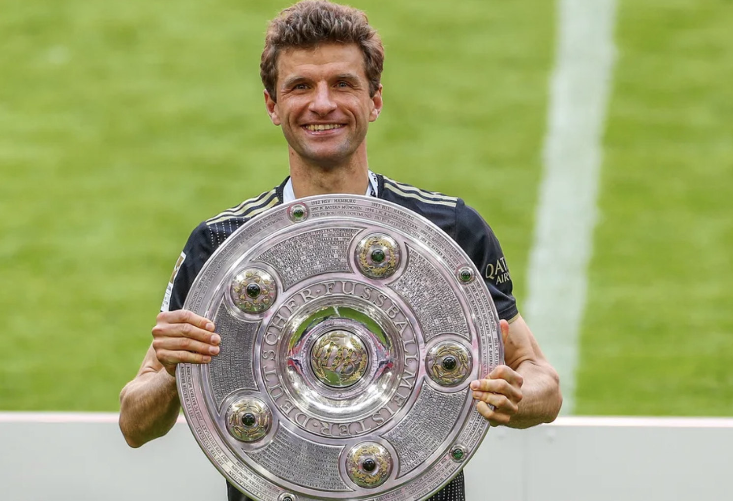 Thomas Mueller kỷ lục vô địch Bundesliga