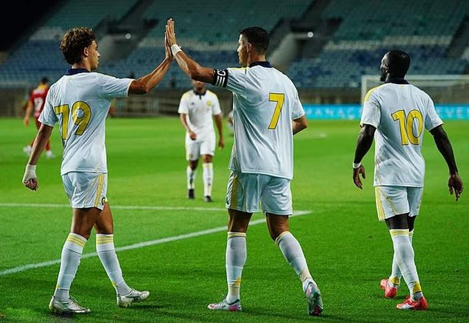 Felix và Ronaldo tại Al Nassr