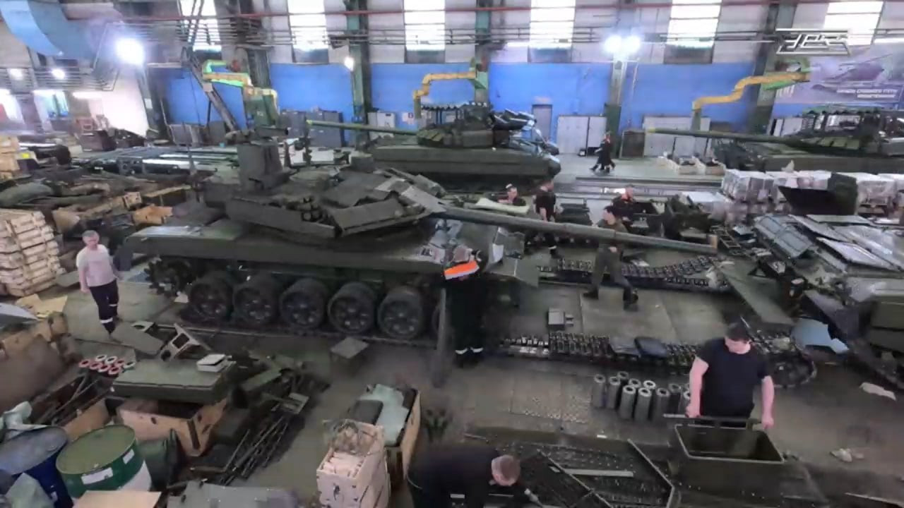 Trưng bày xe tăng T-90MS tại Uralvagonzavod