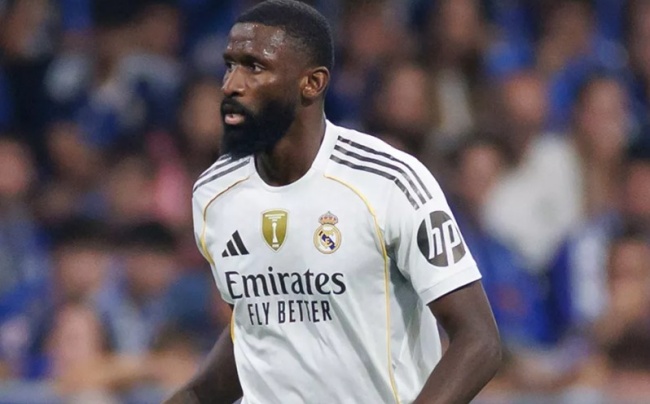 Antonio Rudiger bị chấn thương cơ đùi
