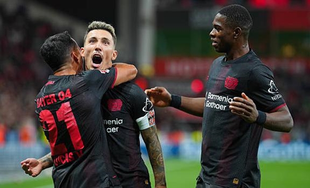 Alex Grimaldo ghi bàn thắng đẹp mắt