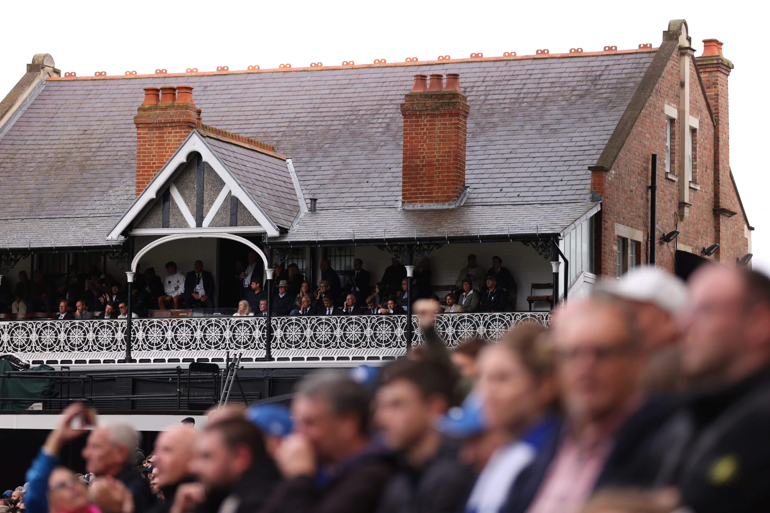 Các CĐV Fulham trên sân nhà cũ
