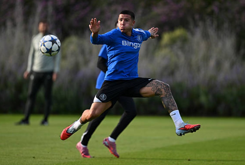Tiền vệ Enzo Fernandez có thể rời Chelsea