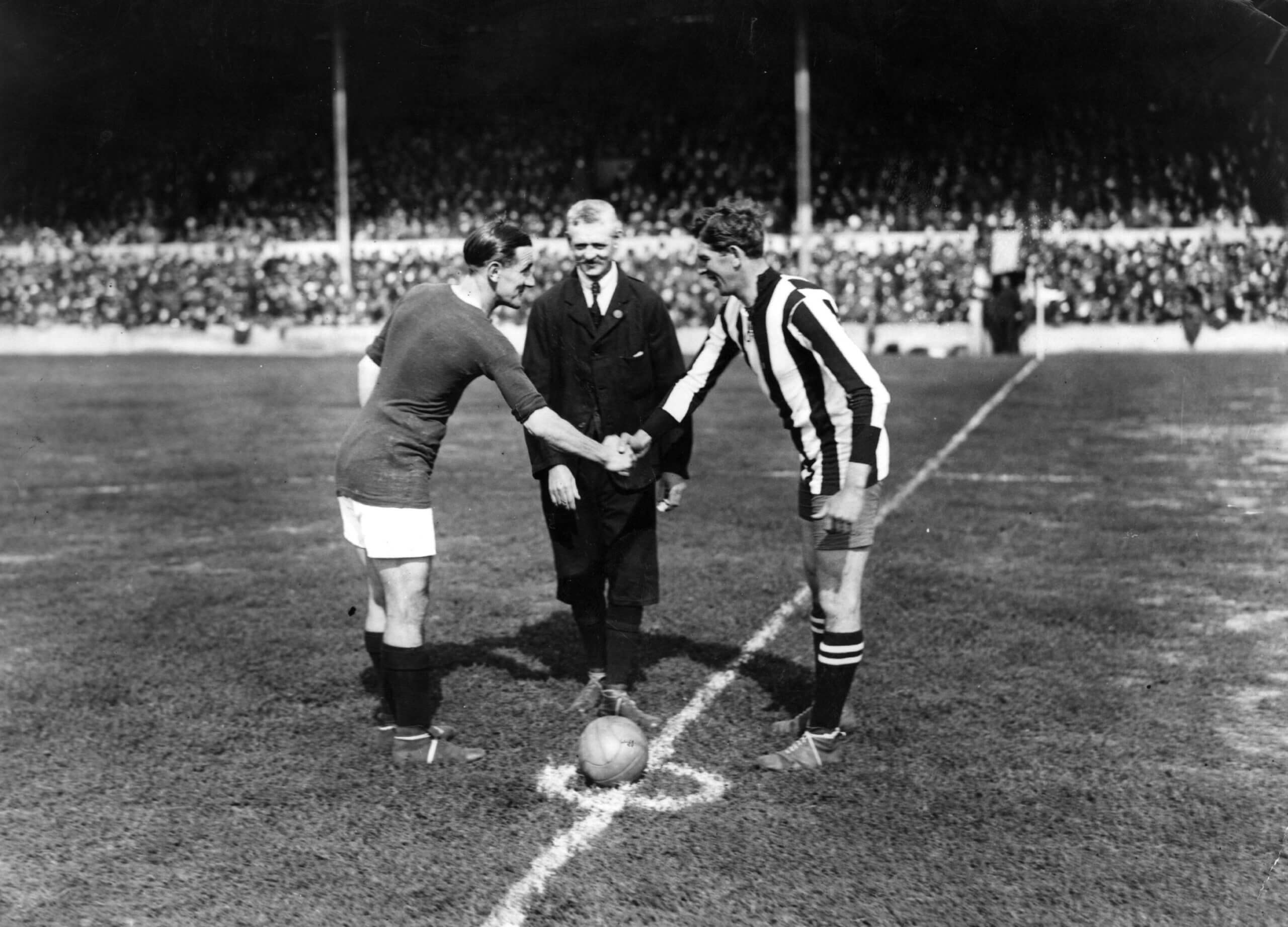 Arsenal bắt đầu mùa giải 1919 ở giải hạng Nhất