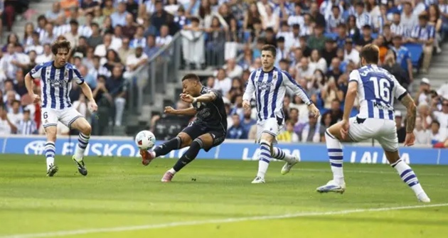 Khó cản Mbappe vào lúc này