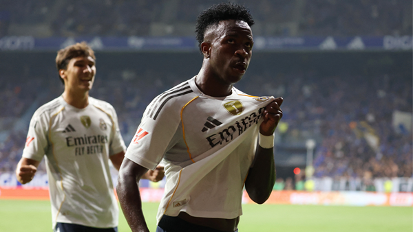 Vinicius và Rodrygo thi đấu khác biệt trên hàng công