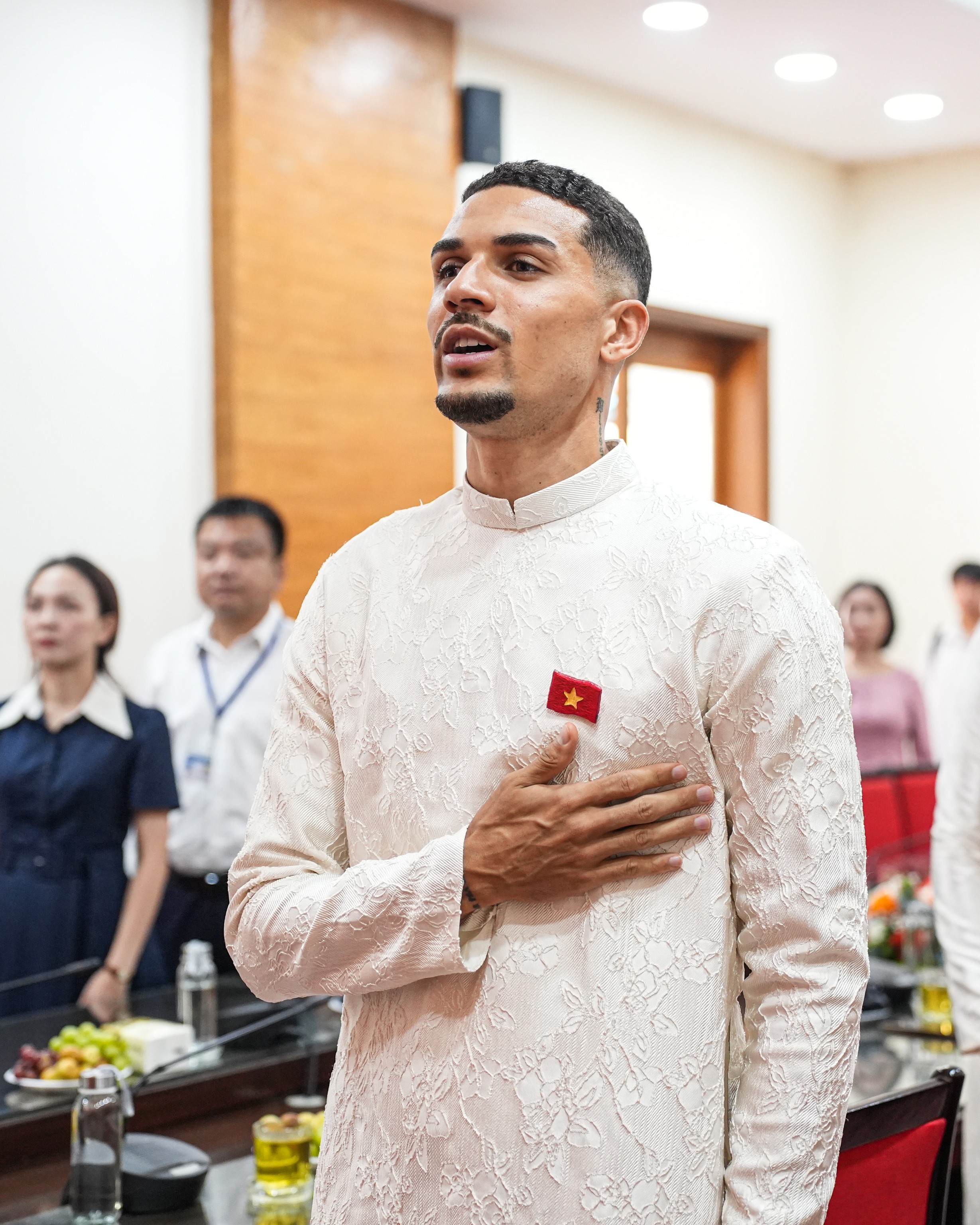 Đỗ Hoàng Hên khát khao cống hiến