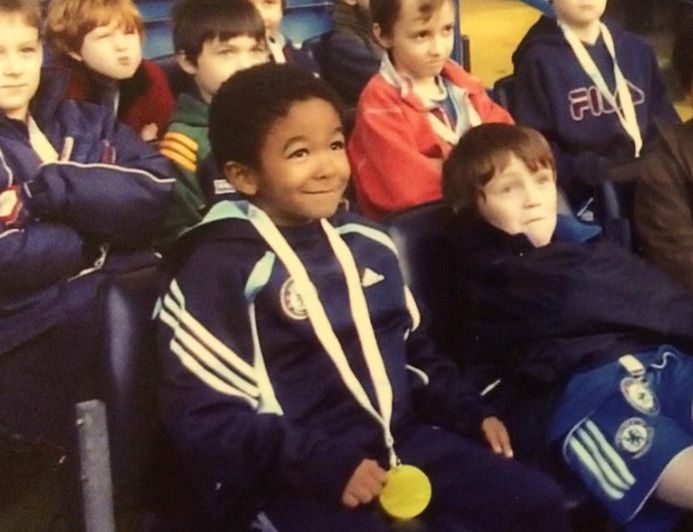 Reece James đã gia nhập học viện Chelsea từ khi còn là một cậu bé. Reece James tại học viện Chelsea