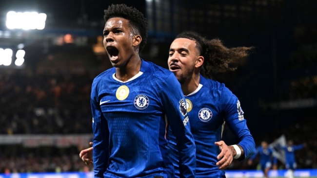 Estevao Willian tỏa sáng giúp Chelsea giành trọn 3 điểm trước Liverpool. Estevao Willian tỏa sáng giúp Chelsea giành trọn 3 điểm trước Liverpool.