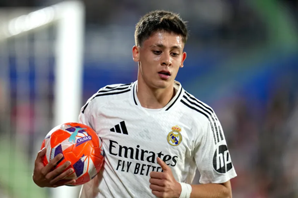 Nhân tố mới Guler bên phía Real Madrid Guler chơi nổi bật cho Real Madrid