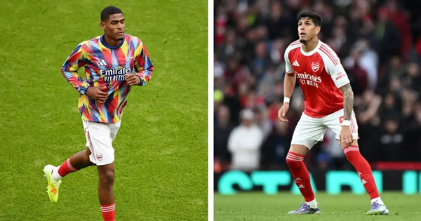 Mosquera và Hincapie trên sân tập b1