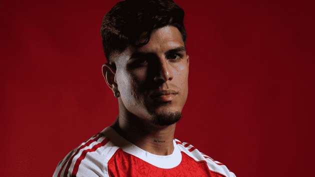 Piero Hincapie trong màu áo Arsenal