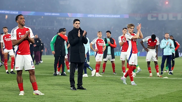 Cầu thủ Arsenal thi đấu tập trung