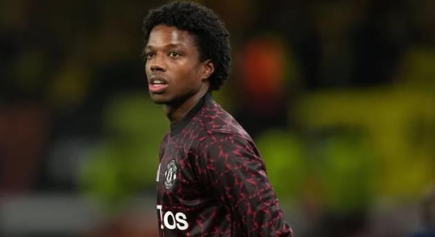 Malacia thi đấu cho Man Utd