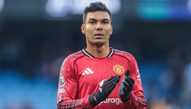 Casemiro trở lại giúp cải thiện tuyến giữa Man Utd