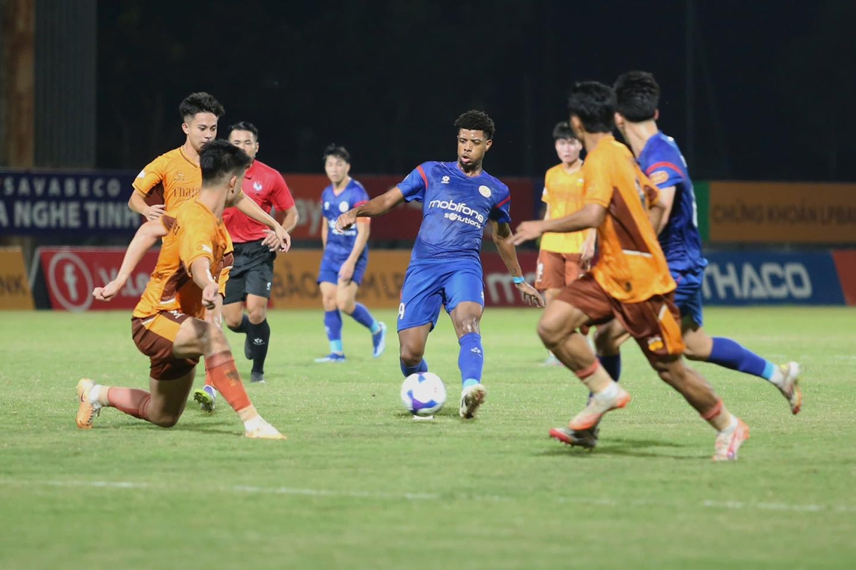 Hoàng Anh Gia Lai giai đoạn khó khăn