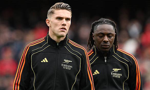 Arsenal đã chi tiêu mạnh tay ở kỳ chuyển nhượng mùa hè năm nay. Arsenal tăng cường lực lượng với nhiều bản hợp đồng mới