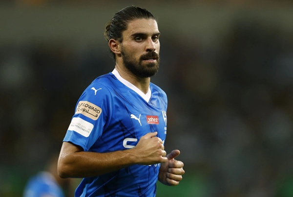 Ruben Neves thi đấu cho Al-Hilal