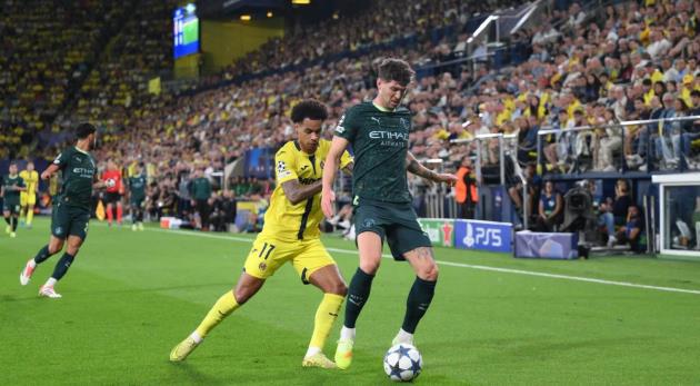 Stones trong trận đấu với Villarreal