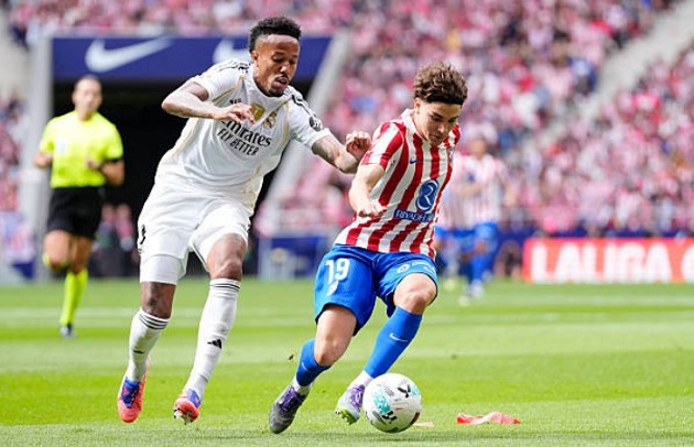 Julian Alvarez chơi bừng sáng ở derby Madrid Julian Alvarez tỏa sáng trong màu áo Atletico
