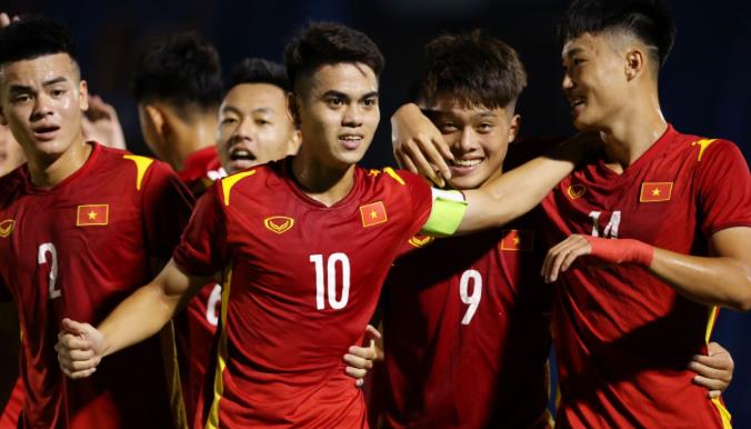 Lứa trẻ của ĐT Việt Nam đầy hứa hẹn. Lứa trẻ của ĐT Việt Nam đầy hứa hẹn.