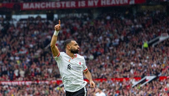 Mohamed Salah nguy hiểm trước khung thành Man Utd