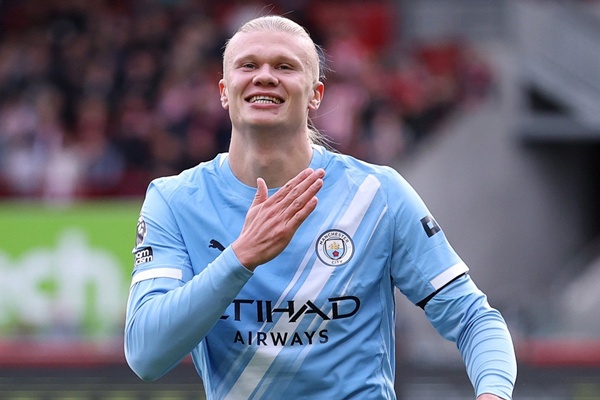 Haaland ghi bàn cho Man City