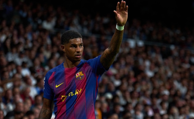 Rashford tỏa sáng ở Barcelona. Rashford tỏa sáng ở Barcelona.