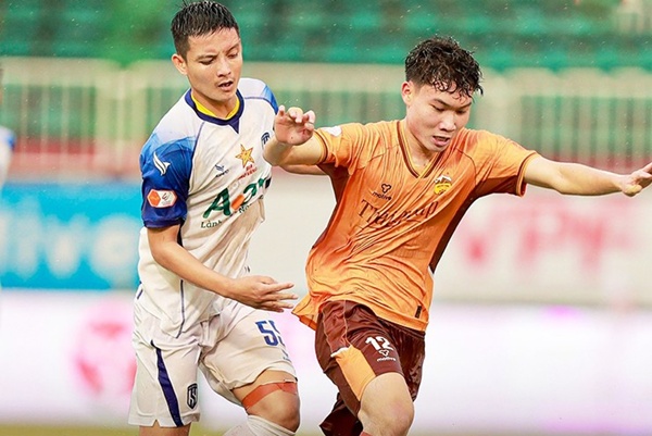 Khoảnh khắc các cầu thủ HAGL phản ứng sau pha bỏ lỡ penalty