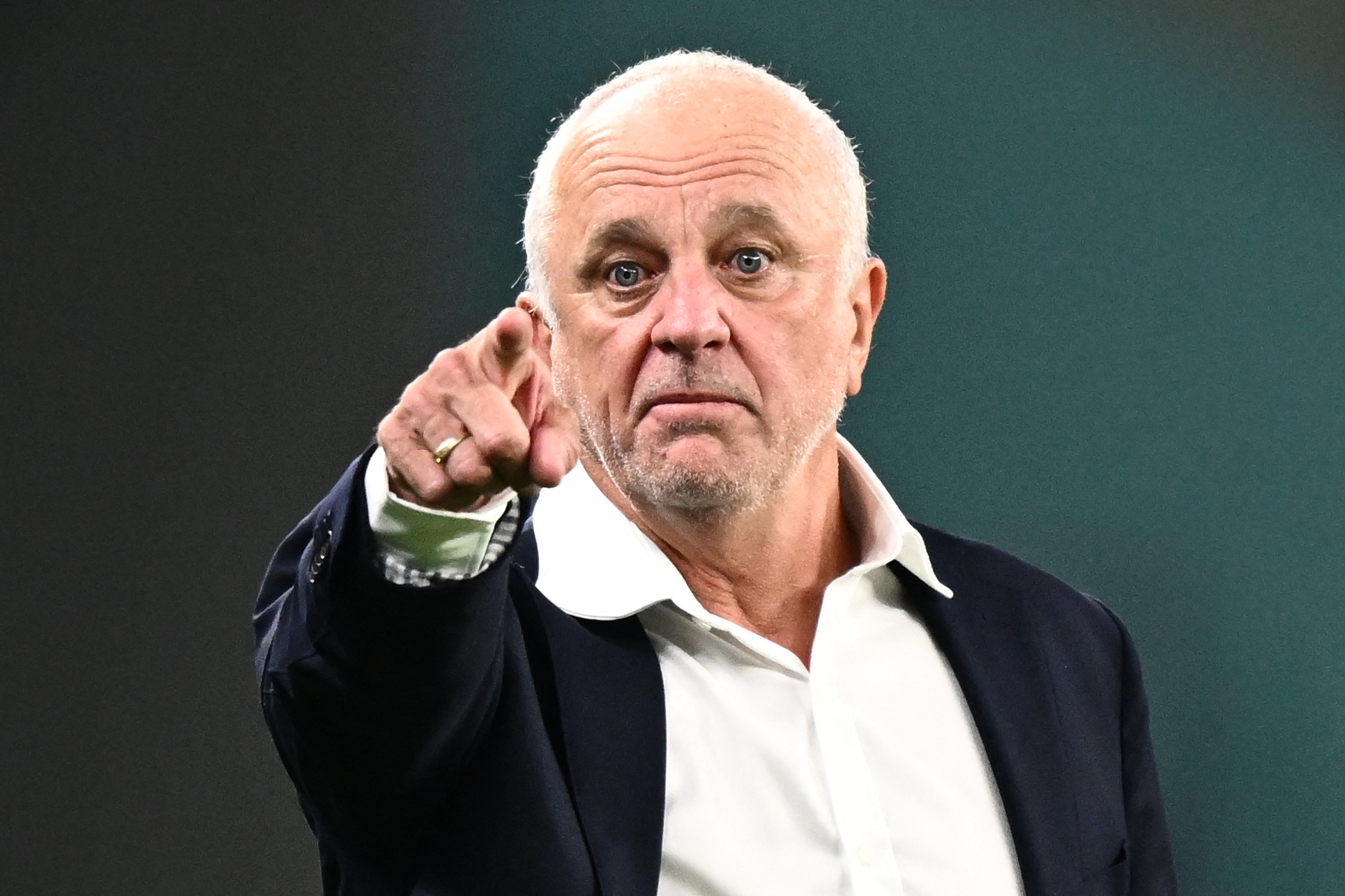 HLV Graham Arnold chỉ trích AFC vì ưu ái Saudi Arabia