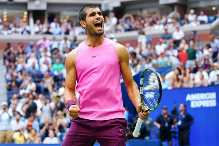Carlos Alcaraz giữ vị trí số 1 ATP