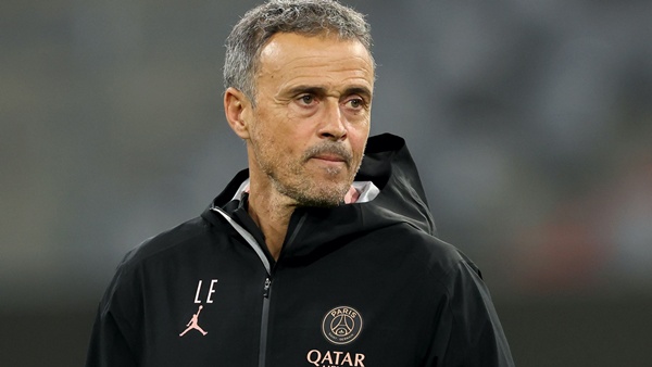 Pedri trong màu áo Barcelona