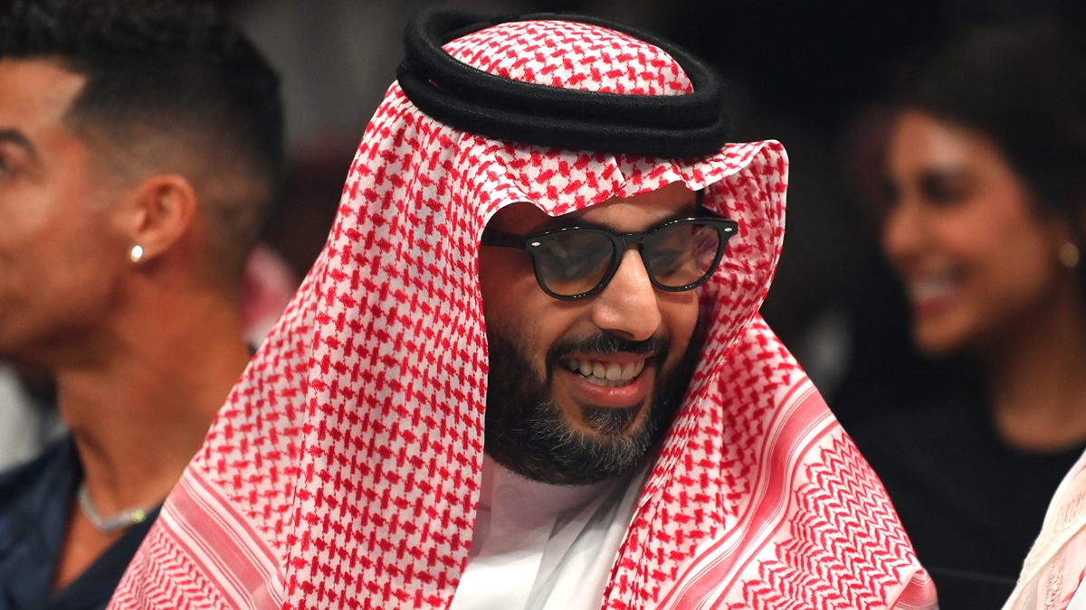 Turki Al-Sheikh phát biểu về thương vụ Man United