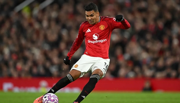 Casemiro tiếp tục thể hiện bản lĩnh và vai trò quan trọng tại Man United. Casemiro tiếp tục thể hiện bản lĩnh và vai trò quan trọng tại Man United.
