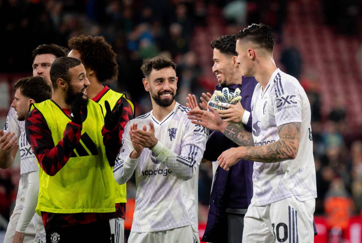 Các cầu thủ Manchester United đang thi đấu hết mình