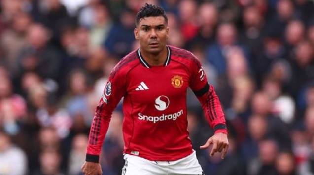 MU muốn giữ chân Casemiro