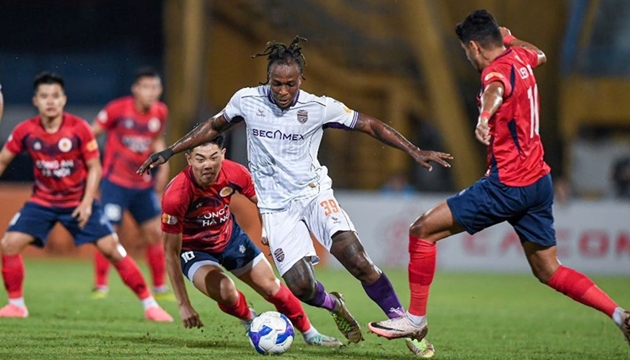 Becamex TPHCM và Hà Nội FC chuẩn bị cho trận đối đầu