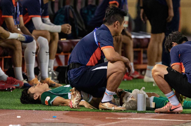 Tiến Dũng có nguy cơ nghỉ thi đấu hết mùa giải