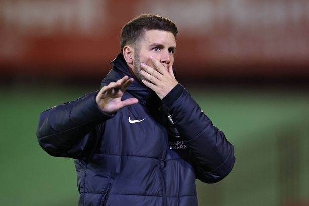 Fabian Hurzeler phát biểu