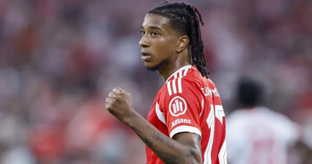 Michael Olise chơi bóng tại Bayern Munich