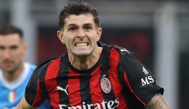 Pulisic thăng hoa trong màu áo Milan.