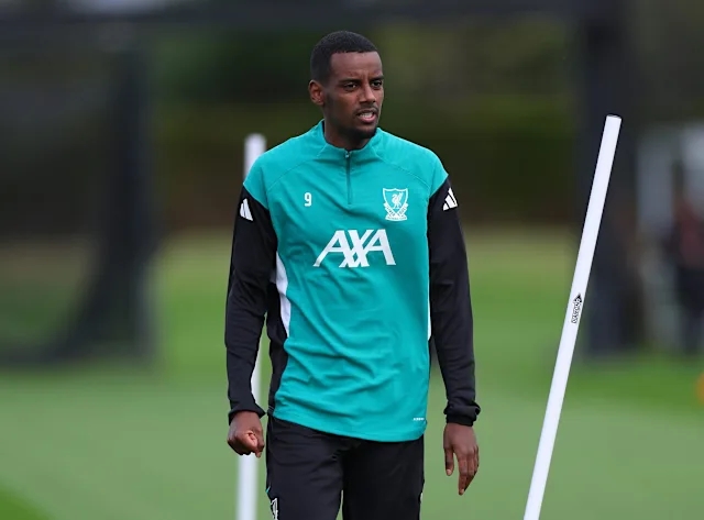 Alexander Isak trong màu áo Liverpool